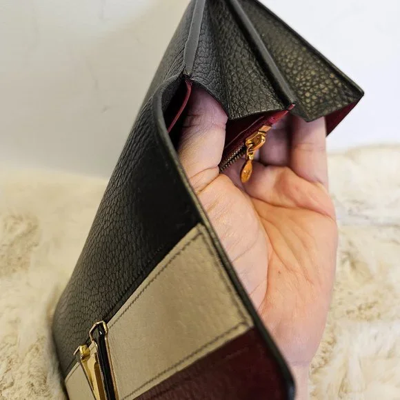 LV Portefeuille Capucines Long wallet - Picture 11 of 16